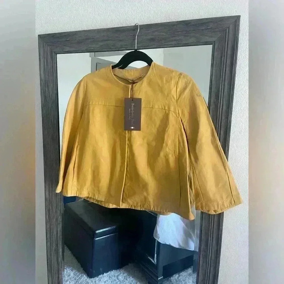 Benedetta Novi Jackets & Blazers - Gold Benedetta Novi leather jacket cape